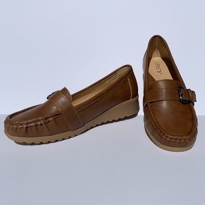 New SPICY Brand Women’s Comfy Brown Loafer Shoes